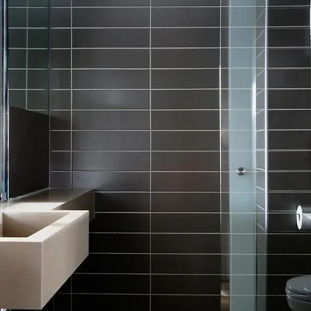 Hotel Comfort Square 4*
