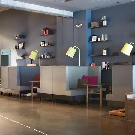 康福特茵酒店 酒店 4*