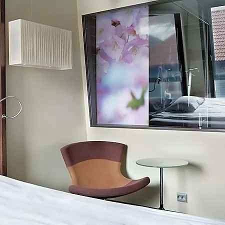 Hotel Comfort Square 4*