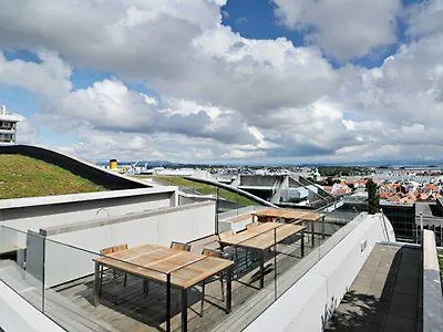 Comfort Square 4*