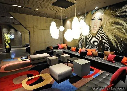 Comfort Square Hotel