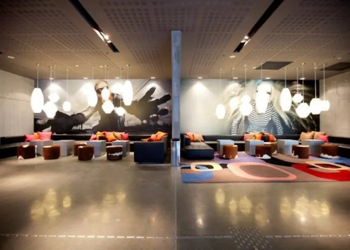 Comfort Square Hotel