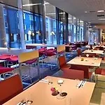 Szálloda Comfort Square 4*